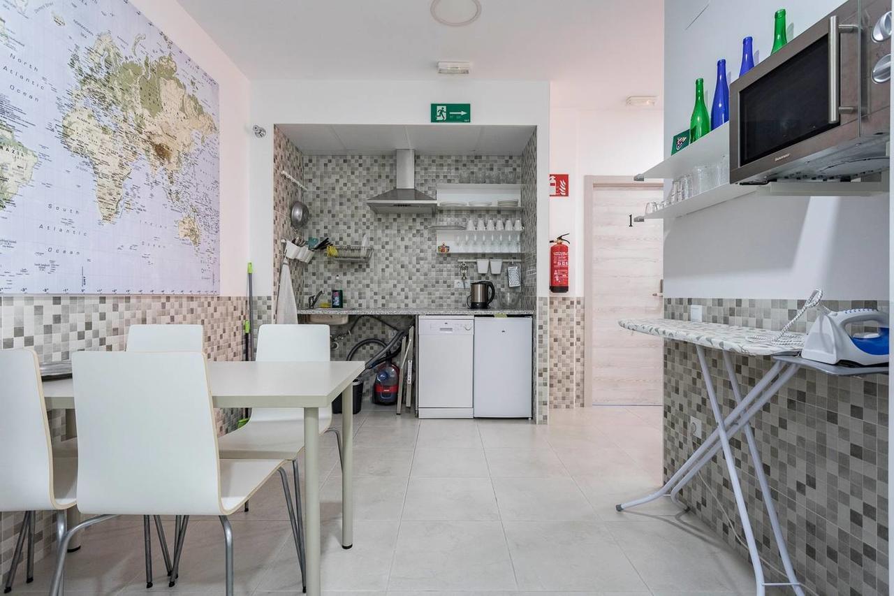 Plaza Ifach Bed & Breakfast Калпе Екстериор снимка