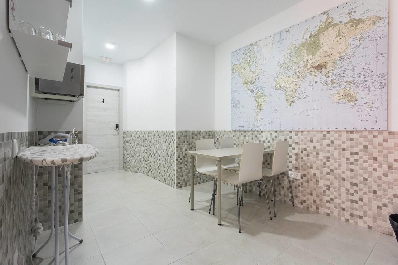 Plaza Ifach Bed & Breakfast Калпе Екстериор снимка